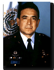 El Coronel Andrade ingresó a la Escuela Militar &quot;Capitán General Gerardo Barrios&quot;, en Enero de 1975, en Septiembre del mismo año fué becado a los Estados ... - cnelandrade